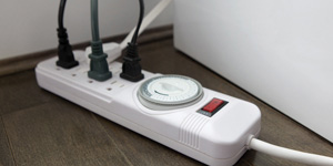 Power bar with a timer