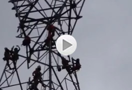 Crews install huge tower near Spuzzum
