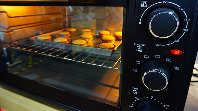 Photo of a microwave and an Instant Pot Photo of a microwave and an Instant Pot