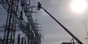 Electricians Brock Harvey and Curtis Byhre working at Port Alberni substation.​