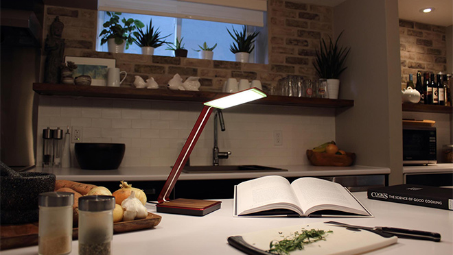 aerelight-oled-lamp-fullwidth-object.jpg aerelight-oled-lamp-fullwidth-object.jpg