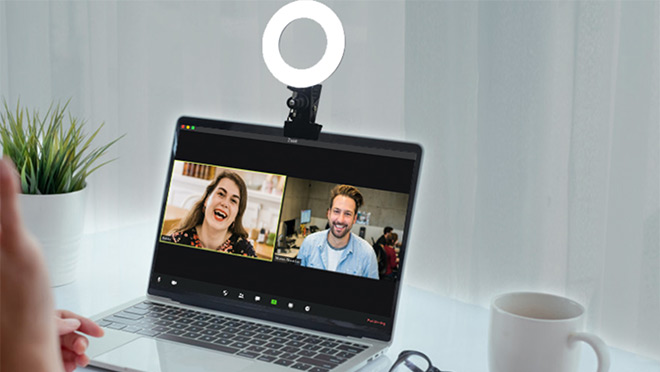 Laptop with video conference lighting kit