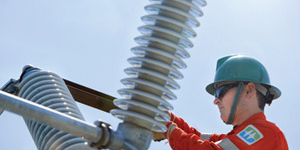 A BC Hydro power line technician working