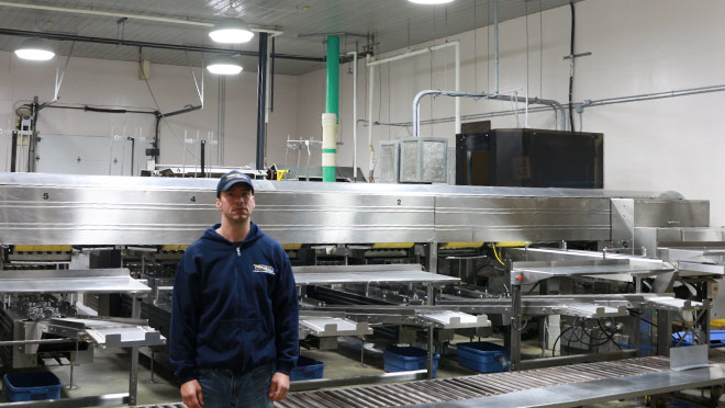 Image of worker in upgraded Burnbrae Farms facility Image of worker in upgraded Burnbrae Farms facility