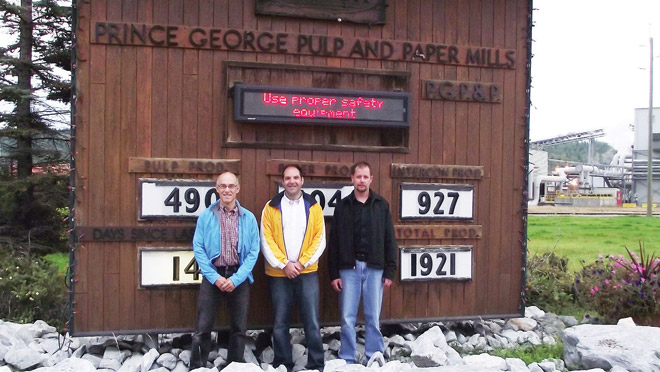 Image of Canfor Pulp employees Image of Canfor Pulp employees