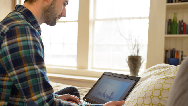 Image of man viewing his MyHydro account on a laptop computer Image of man viewing his MyHydro account on a laptop computer