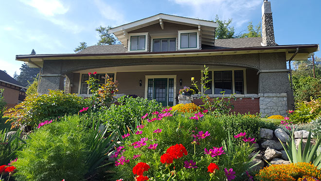 Image of a craftsman-style home in Kamloops, B.C.