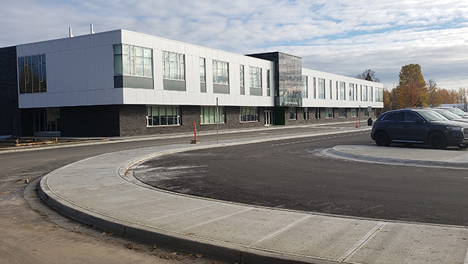 Exterior of Shas Ti Kelly Road Secondary School