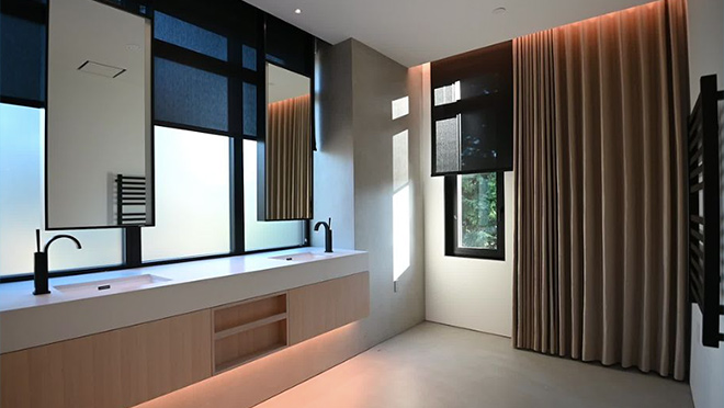 Lotus House upper floor vanity and power blinds