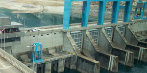 Spillway gates at Hugh Keenleyside Dam in Castlegar