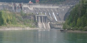 Revelstoke Dam from downstream