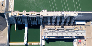 Aerial view of penstocks, generating station and spillways.