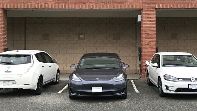 EVs charging at a Burnaby school EVs charging at a Burnaby school