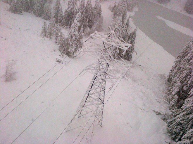 Transmission lines covered in snow near Port Alberni
