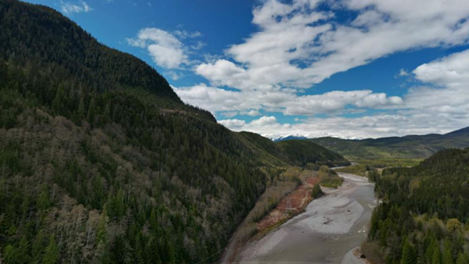 Copper River looking north at base of Copper Mountain