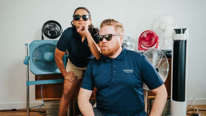 As the summer heats up, Dave and Jaclyn stay cool, soaking up summer vibes. 