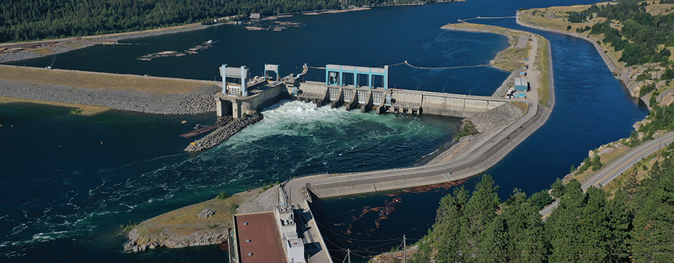 Hugh Keenleyside Dam aerial view
